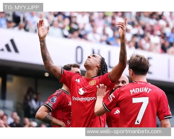 曼联官方发布B费数据海报本赛季英超创造机会次数领跑