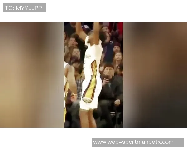 埃奇库姆高空起飞挑战米切罗虽未成功却成功造成犯规